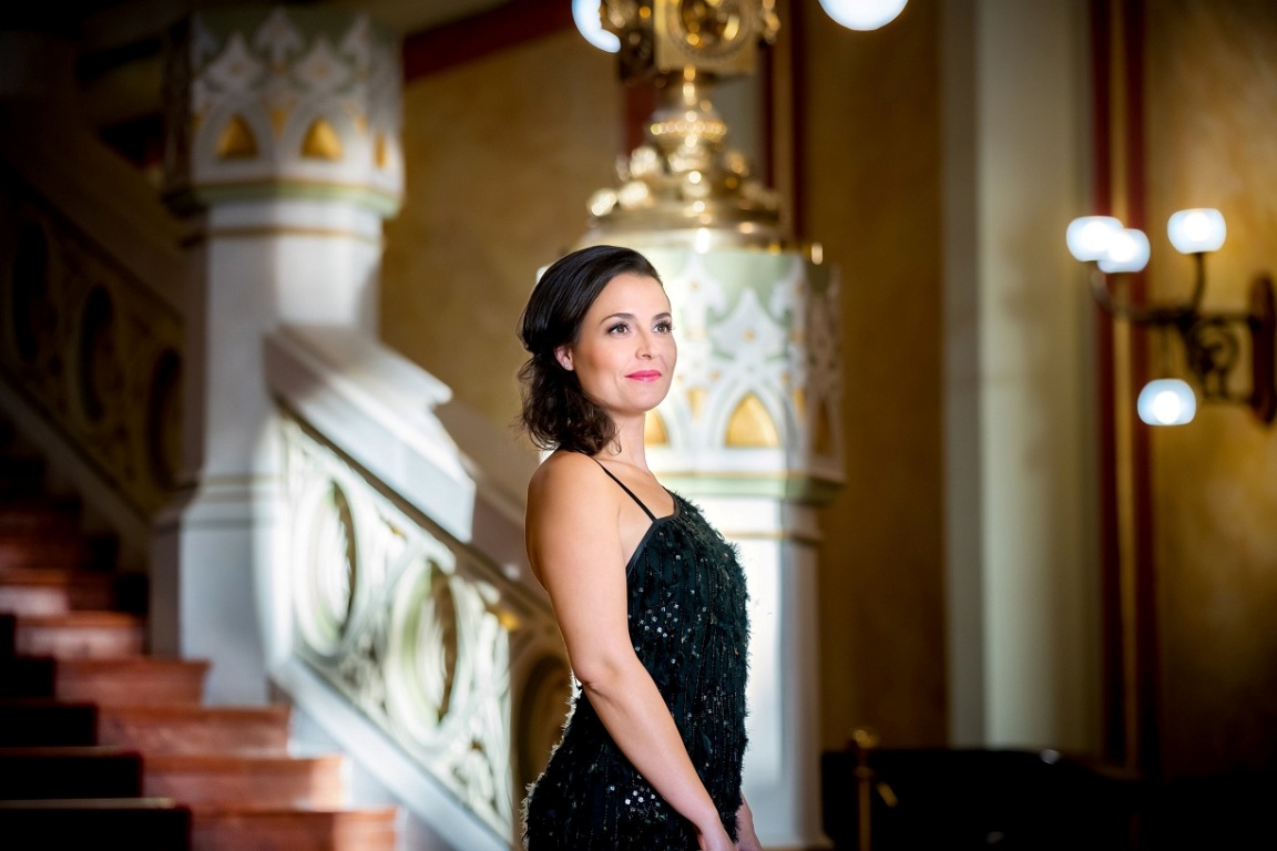 %label.img_fejes-krisztina-piano-pesti-vigado_alt%